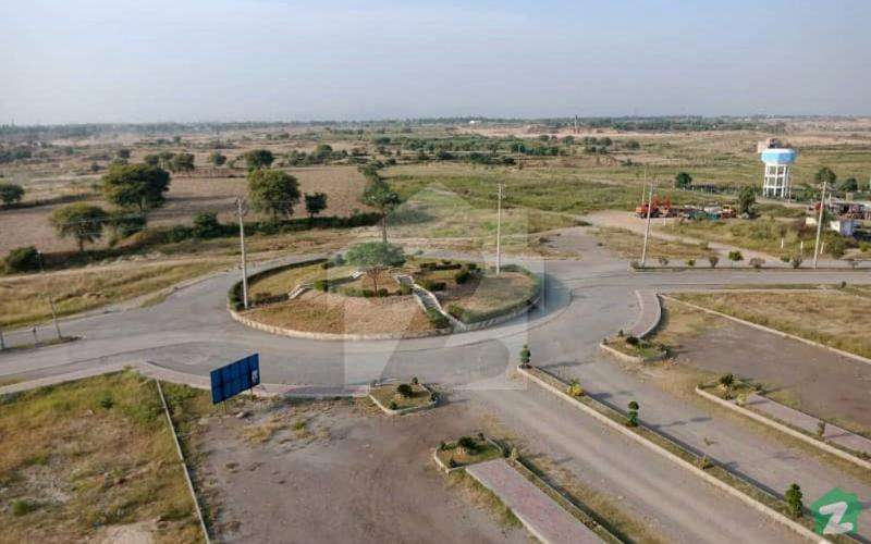 5 marla plot in Block E University Town University Town, Islamabad,