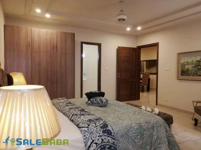 2 Bds  2 Ba  1500 Square Feet 2 bed fully furnished apartment park face