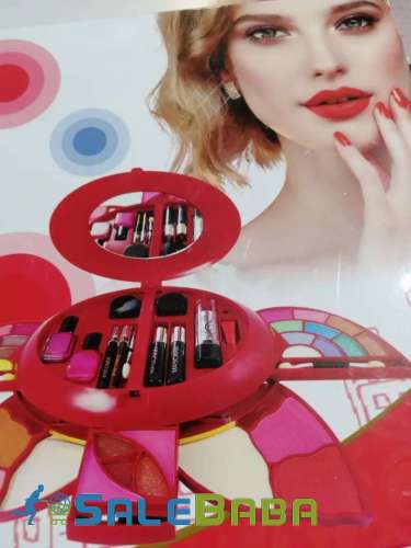 Sweet face High quality makeup kit Mirpur, Azad Kashmir, Pakistan