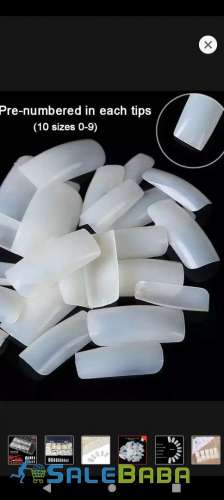 Artificial Nails for Girls 100 pcs with Glue Tips square shape