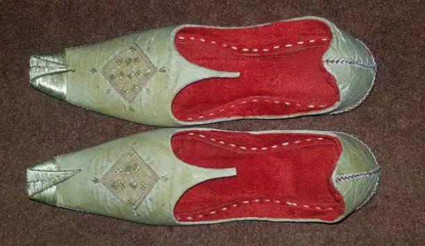 Off white color embroidered Sherwani