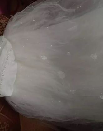 Bride train wedding dress lac up dressing
