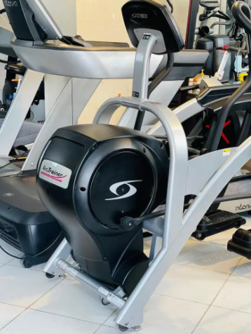 CYBEX arc trainer USA model 630A slightly used Available for sale in Lahore