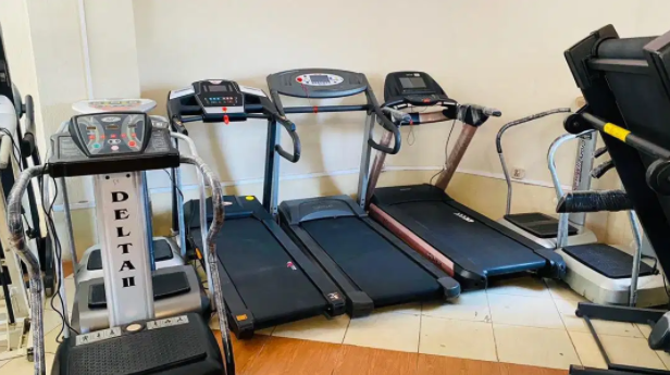 Complete exercise gym equipment and accessories whole sale in Lahore