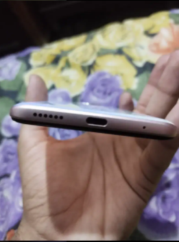 Vivo s1 pro Dreamy White  Color Mobile for Sale