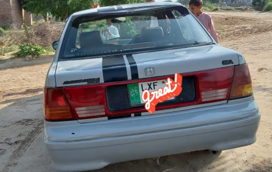 Suzuki Margalla 1998 white color car Available for sale