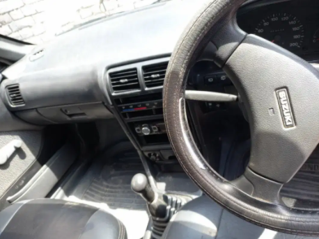 Suzuki Margalla 1998 white color car Available for sale
