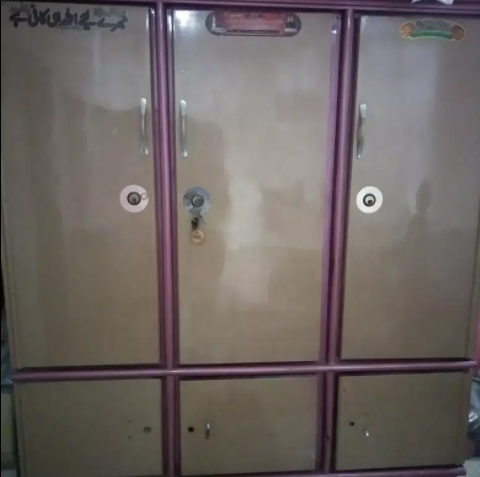 3 Doors Safe Al Maari available for sale in Sahiwal