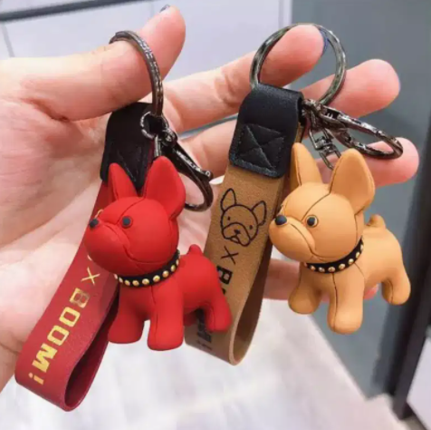 Fashion Punk Bulldog Keychain PU Leather Dog Keychains For MenWomen