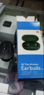 New MI wireless Airdots Earbuds available for Sale in Karachi