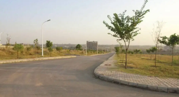 7 Marla Good Location Residential  Plot Is Available For Sale