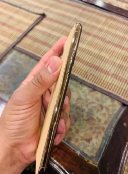 Apple iPhone 11 Golden Color Available for Sale