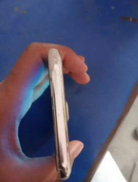 Samsung j7 mobile phone is available for sale