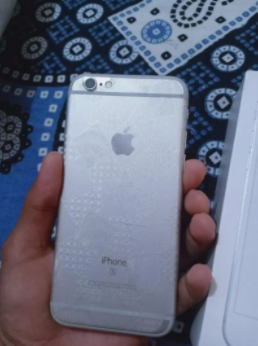 Apple iPhone 6s Silver Color Available for Sale