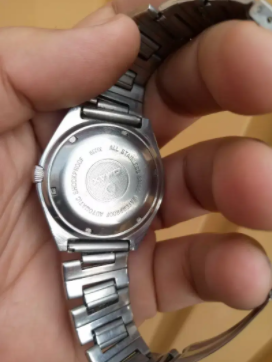 Omax 5 Automatic antique watch is for sale in Wazirabad