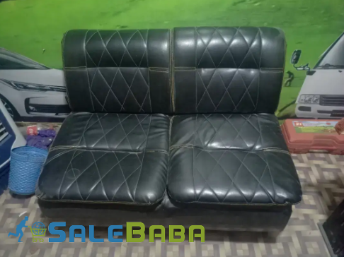 Office furniture is available for sale in Wazirabad
