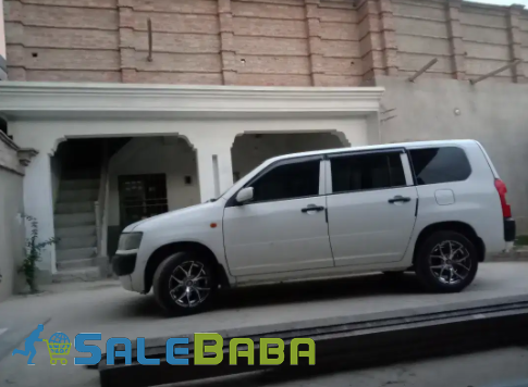 Toyota Probox 2006 white color car for sale in Zhob