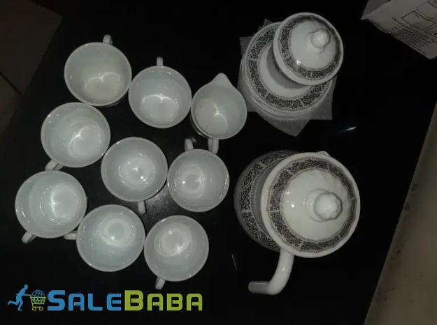 8 cups  of Tea set Available for Sale