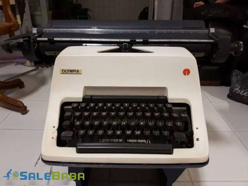 New Original Olympia international Typewriter