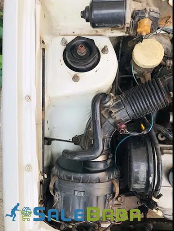 White Suzuki Cultus VXRi 2012 Car for Sale in Faisalabad