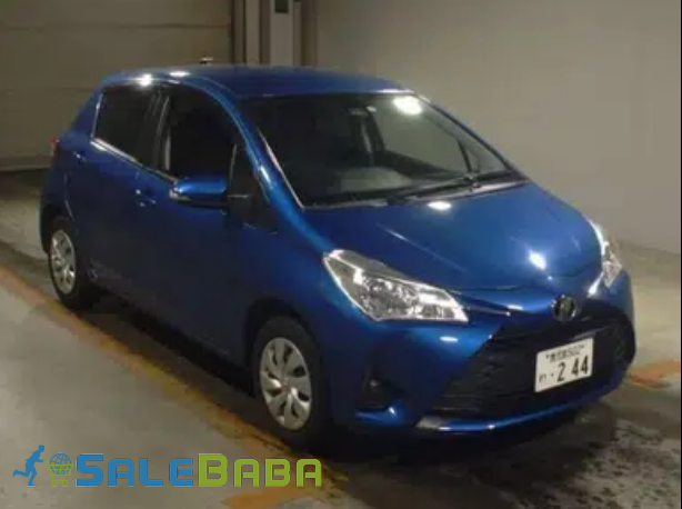 Blue Toyota VITZ 2018 for Sale in Lahore