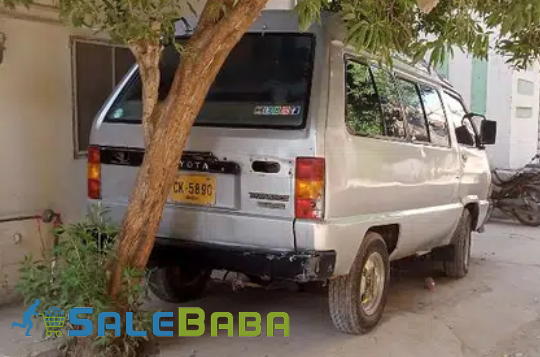 White Toyota Townace Van 1985 Model for Sale in Hyderabad