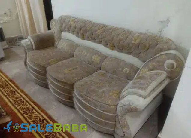 Beautiful Poshish Sofa for Sale in Faisalabad
