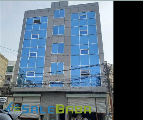 Commercial Building With Basement  Lift 200 Yard For Sale in Karachi